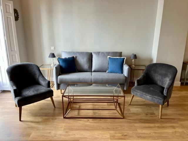 Ti1 Estiloso Loft 120M De La Catedral Tomas De Ibarra Street Seville Luaran gambar